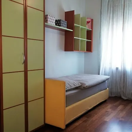 Apartma Simona Apartment *