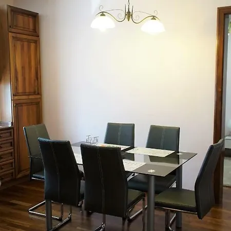Apartma Apartma Simona *